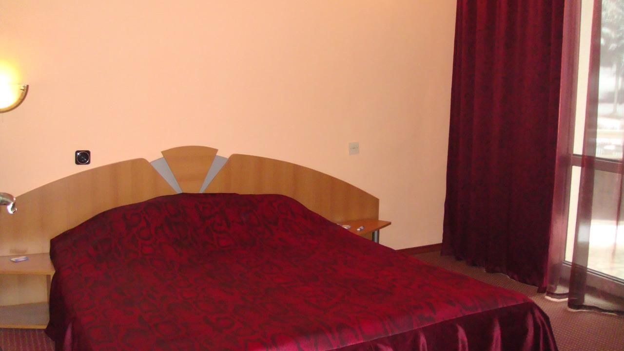 Отель Hotel Zdravets Тетевен-9